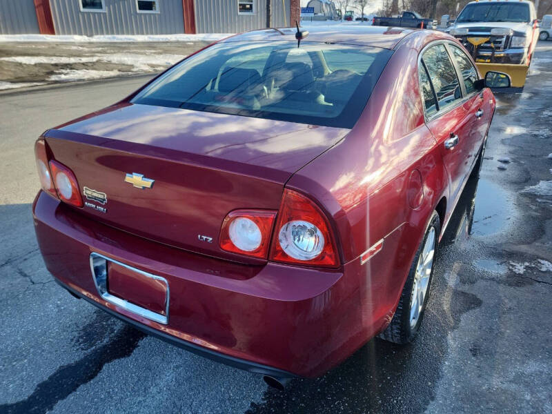 2008 Chevrolet Malibu for sale at Howe's Auto Sales in Lowell MA