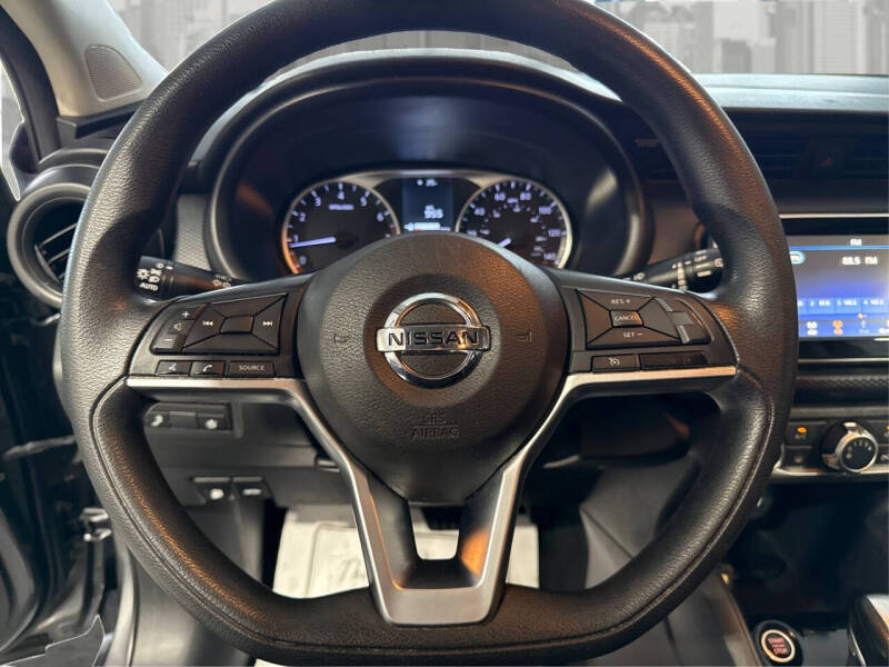 2021 Nissan Kicks S
