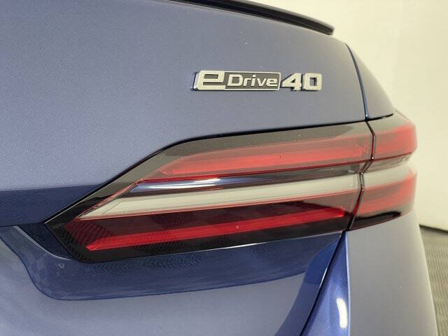 2026 BMW i5 eDrive40