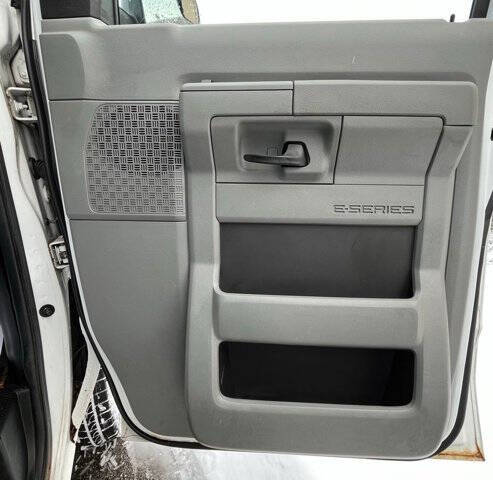 2012 Ford E-Series E-150