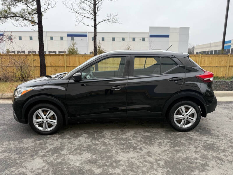 2019 Nissan Kicks SV