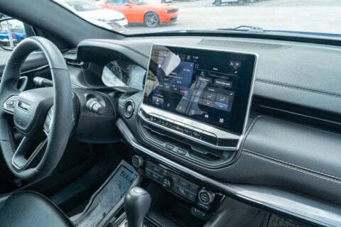 2023 Jeep Compass Altitude