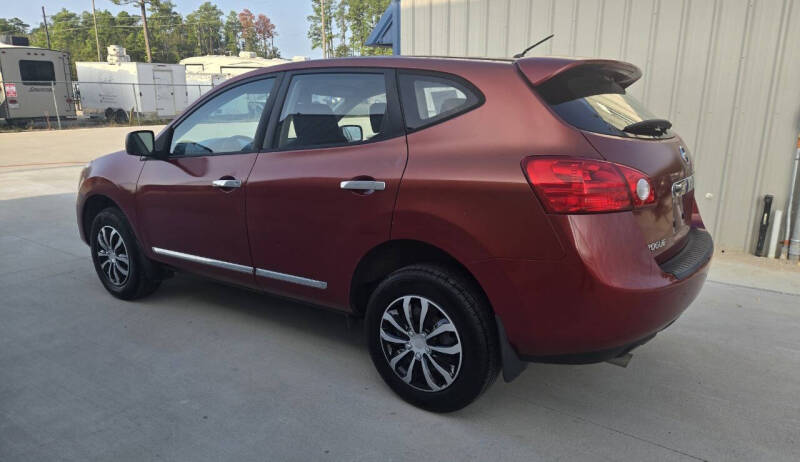 2013 Nissan Rogue S photo 11