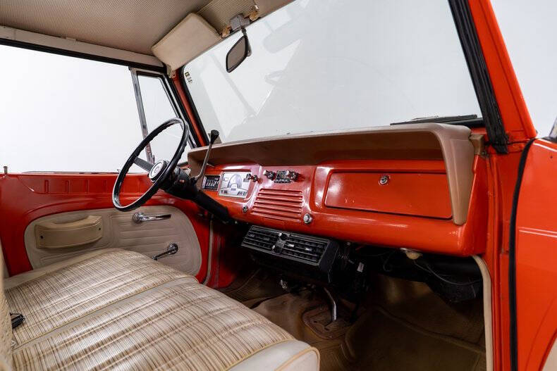 1972 Jeep Commando