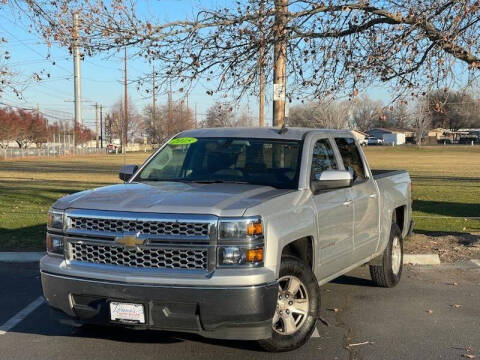 2015 Chevrolet Silverado 1500 for sale at LORENA'S AUTO SALES in Hermiston OR