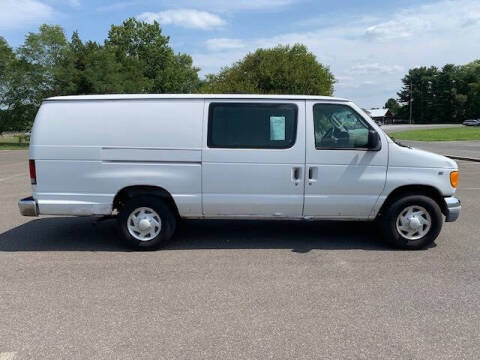 2003 Ford E-Series E-250