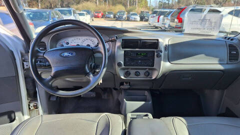 2005 Ford Explorer Sport Trac XLT