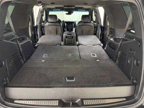 2020 Cadillac Escalade Platinum