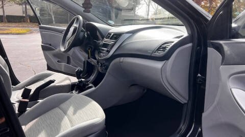 2015 Hyundai Accent GS