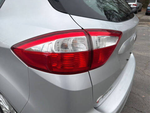 2015 Ford C-MAX Hybrid SE