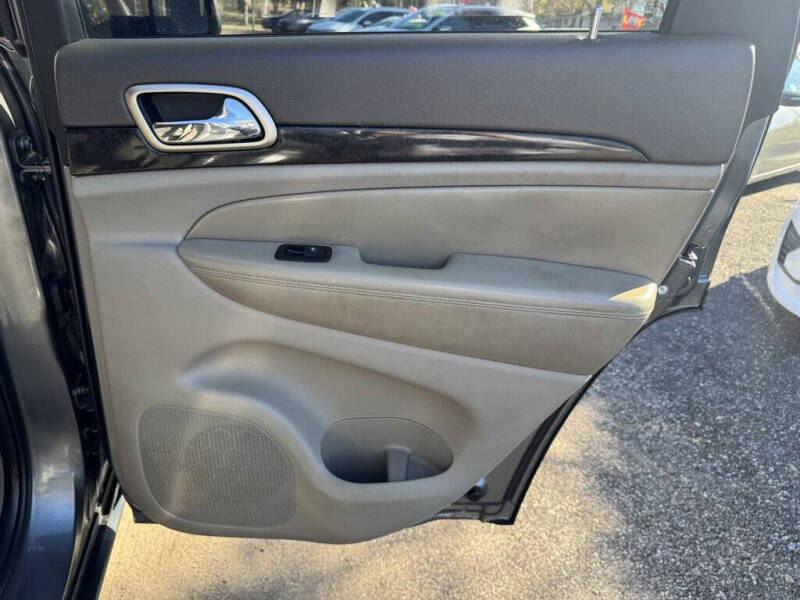 2012 Jeep Grand Cherokee Laredo