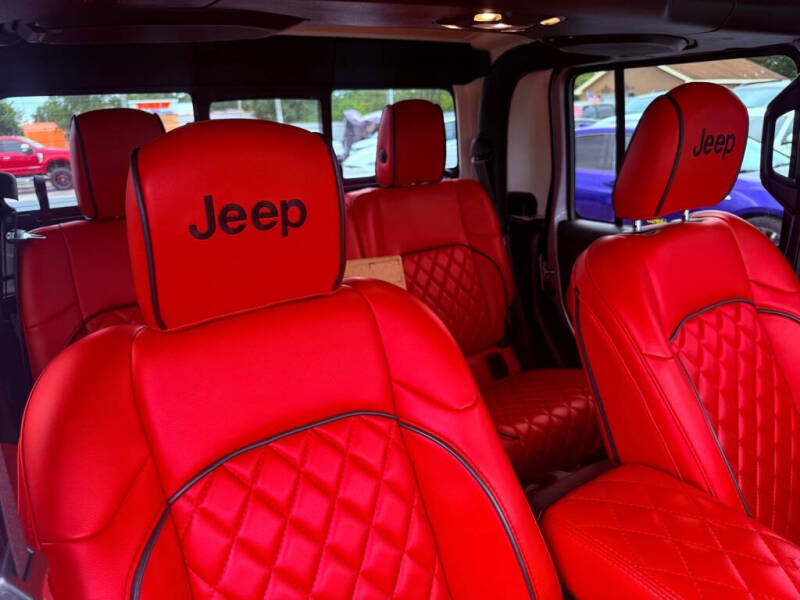 2020 Jeep Gladiator Sport