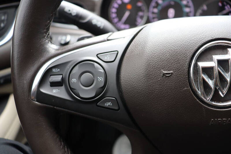 2017 Buick LaCrosse Essence