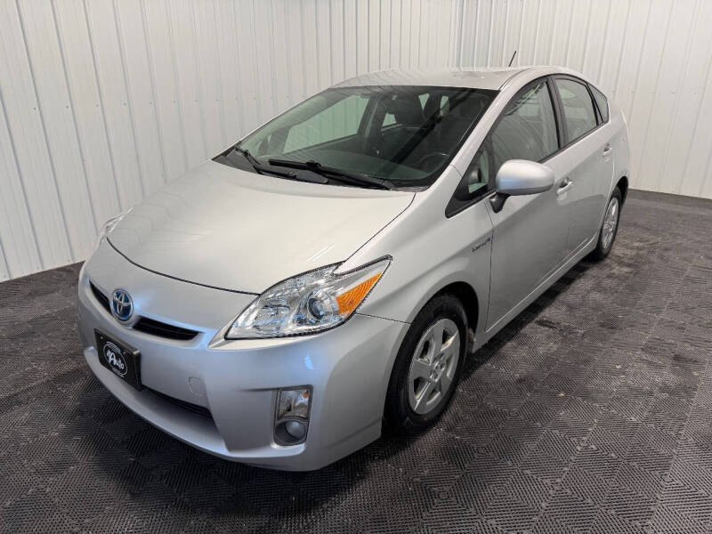 2010 Toyota Prius IV's photo