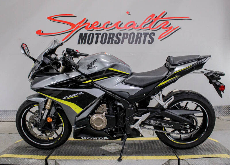 2023 Honda CBR500R ABS