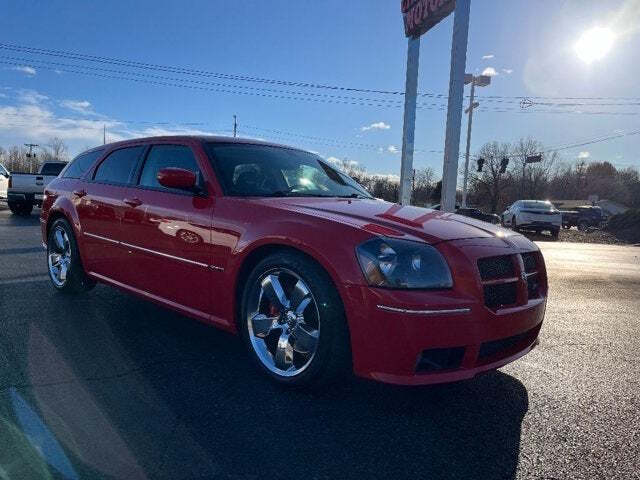 2007 Dodge Magnum 2