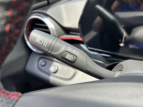 2025 Chevrolet Trax RS