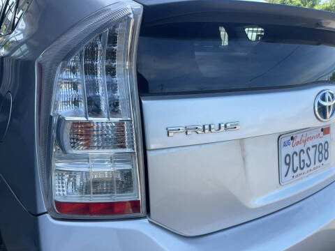 2011 Toyota Prius Two
