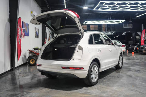 2017 Audi Q3 2.0T Premium