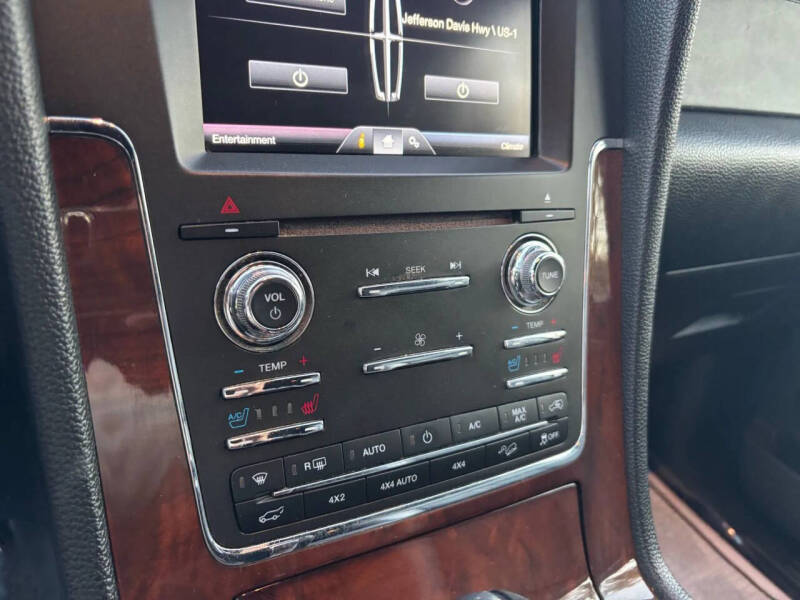 2015 Lincoln Navigator L