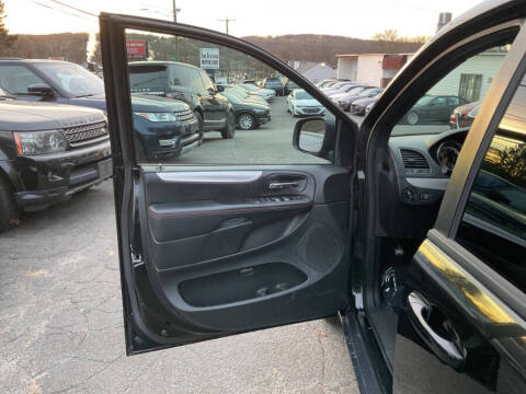 2016 Dodge Grand Caravan R/T