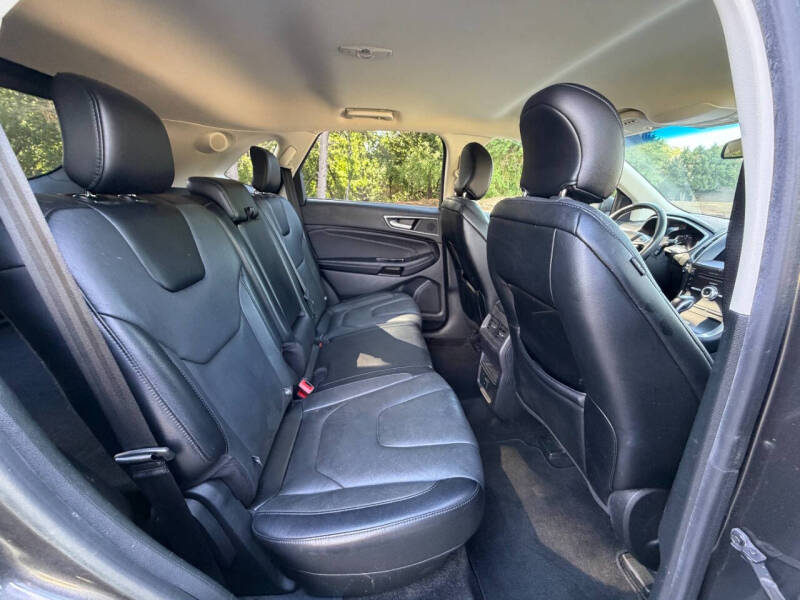2018 Ford Edge Titanium