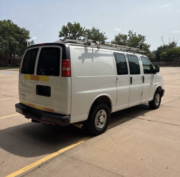 2015 Chevrolet Express 2500