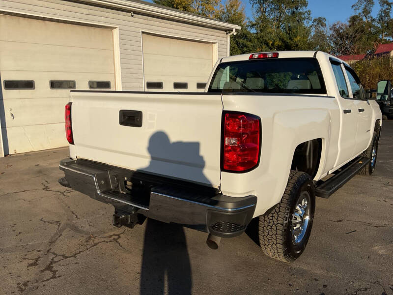 2019 Chevrolet Silverado 2500HD Work Truck photo 9