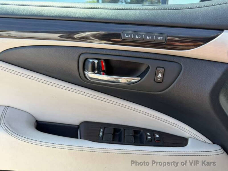 2013 Lexus LS 460