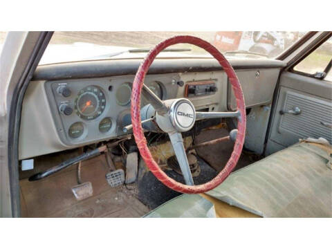 1967 GMC half ton long bed pickup