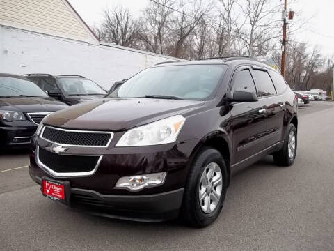 2010 Chevrolet Traverse for sale at 1st Choice Auto Sales in Fairfax VA