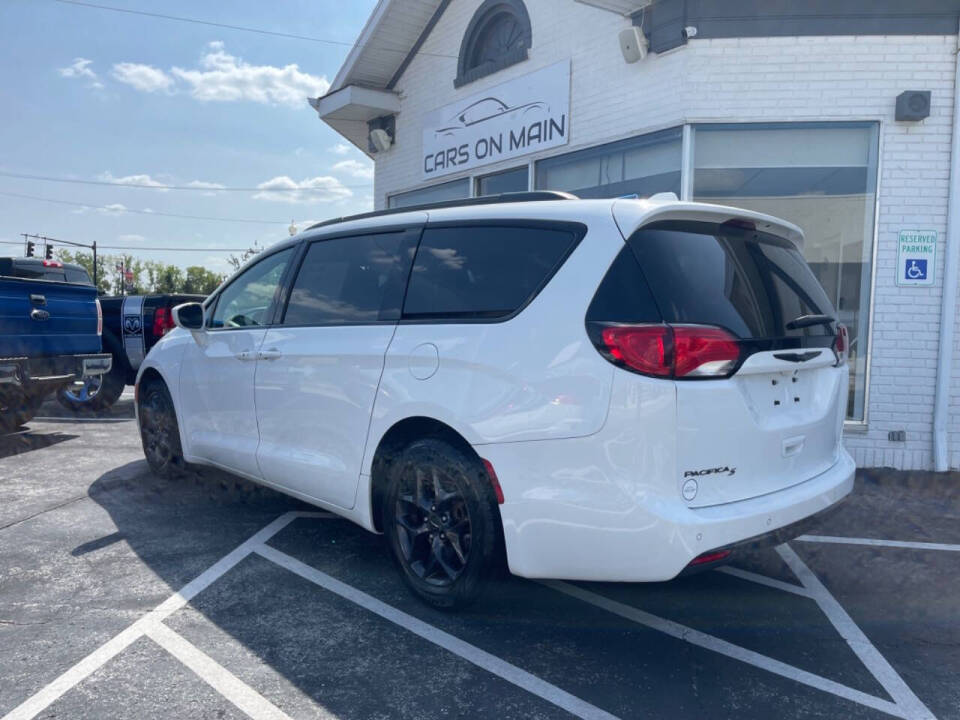 2018 Chrysler Pacifica for sale at Cars On Main in Findlay, OH