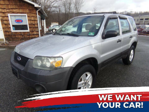 2006 Ford Escape for sale at Trade Zone Auto Sales in Hampton NJ