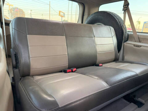 2003 Ford Excursion Eddie Bauer