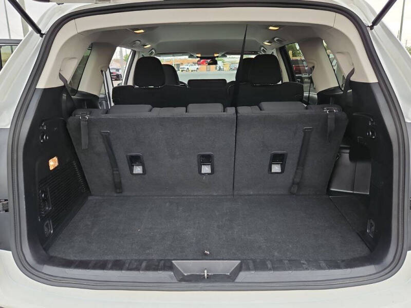 2023 Subaru Ascent Premium 8-Passenger