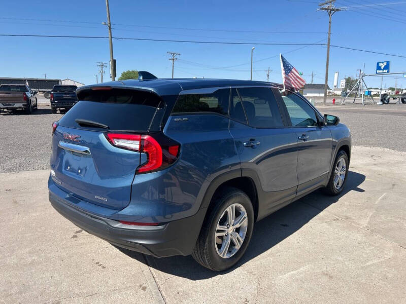 2024 GMC Terrain SLE