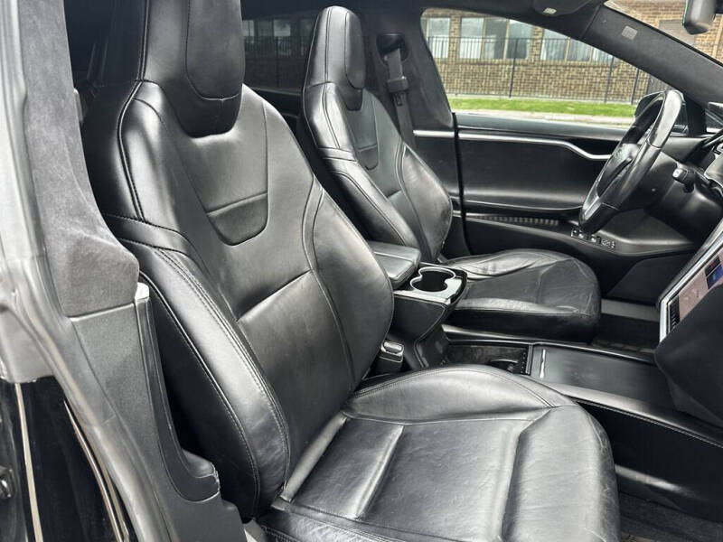 2016 Tesla Model S