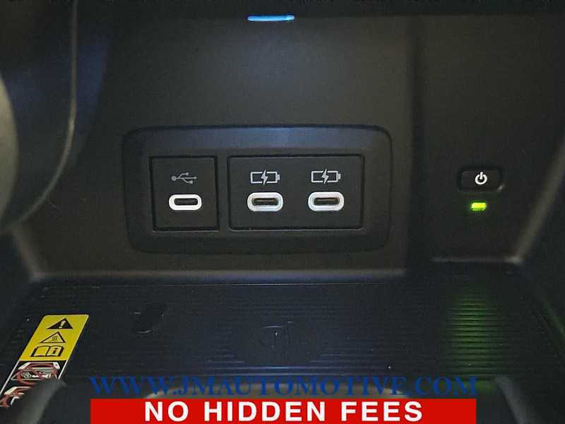 2024 Toyota Venza Nightshade Edition