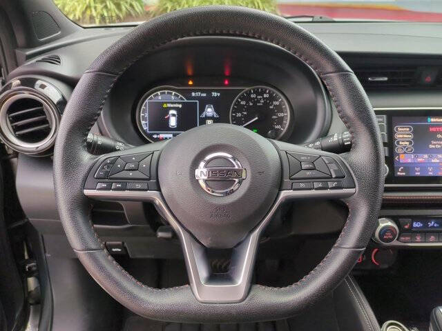 2020 Nissan Kicks SR