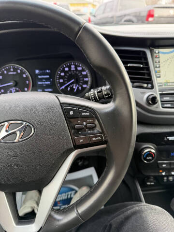 2017 Hyundai Tucson SE Plus