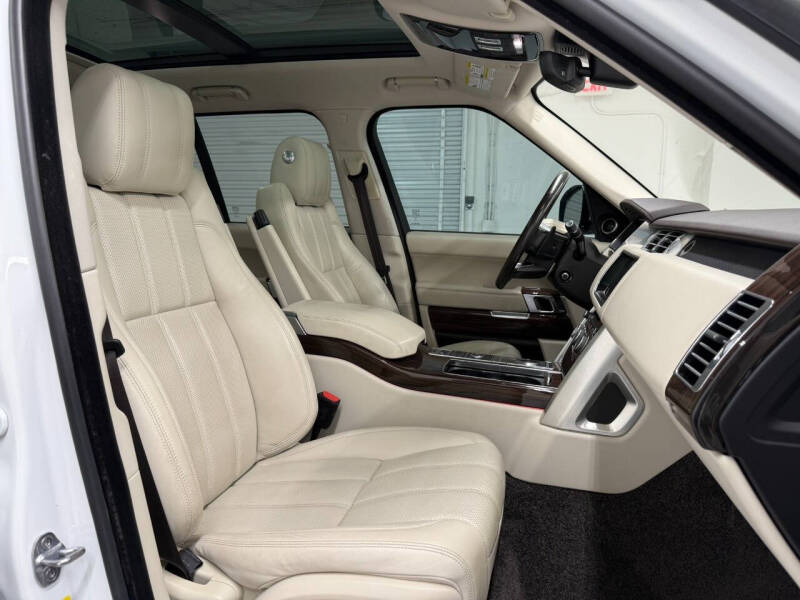 2017 Land Rover Range Rover HSE