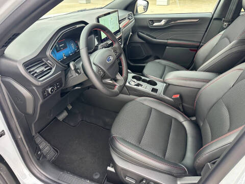 2026 Ford Escape ST-Line Select