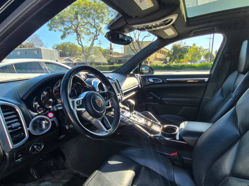 2016 Porsche Cayenne