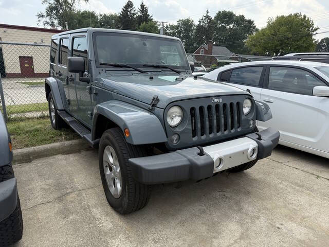 2014 Jeep Wrangler Unlimited Sahara's photo