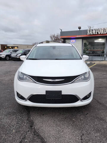2018 Chrysler Pacifica Touring L