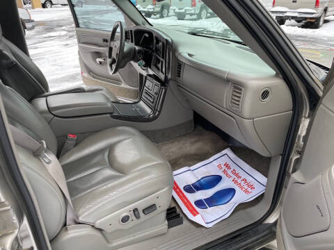 2003 GMC Yukon Denali