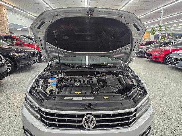 2016 Volkswagen Passat V6 SEL Premium