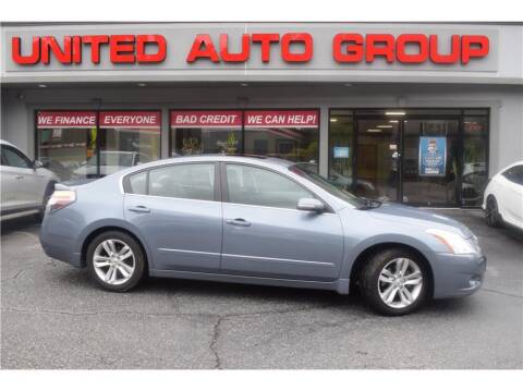 2010 Nissan Altima for sale at United Auto Group in Putnam CT