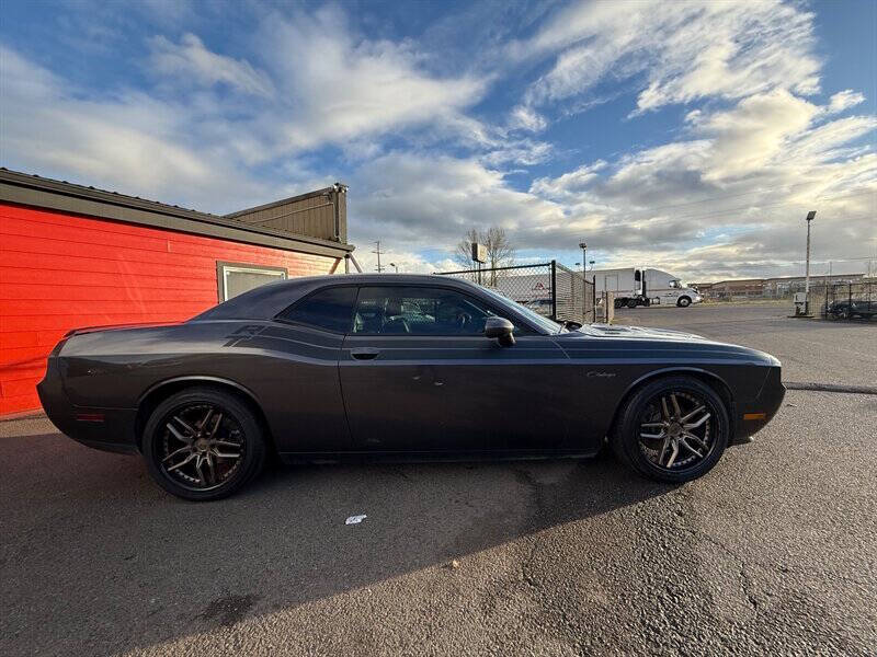 2013 Dodge Challenger R/T Plus