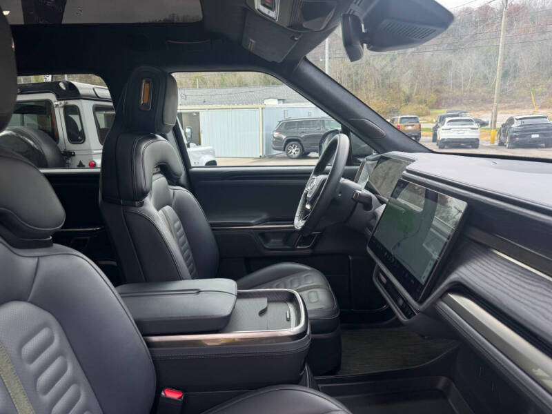 2024 Rivian R1S Launch Edition